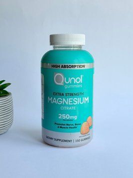 Оригінальна упаковка Магній цитрат екстра потужності, ягідний смак, Extra Strength Magnesium Citrate Gummies, Qunol, США, 150 жувальних подушечок з аптек США | Vitasence