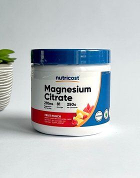 Магнію цитрат, в порошку зі смаком фруктового пуншу, 210 мг на порцію, Magnesium Citrate, Fruit Punch, Nutricost, 250 грамів, 83 порції 810014672854 фото