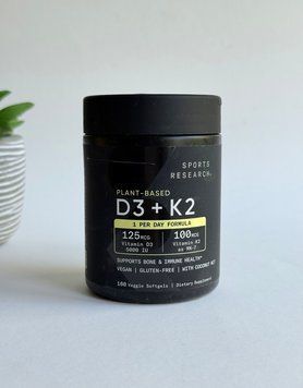 Преміальний комплекс D3 + K2 на рослинній основі, з кокосовим MCT маслом, для здоров'я суглобів та імунітету, висока доза в 1 капсулі 5000 од D3 і 100 mcg K2, Plant-Based D3 + K2, Sports Research, США, 160 капсул 023249091042 фото
